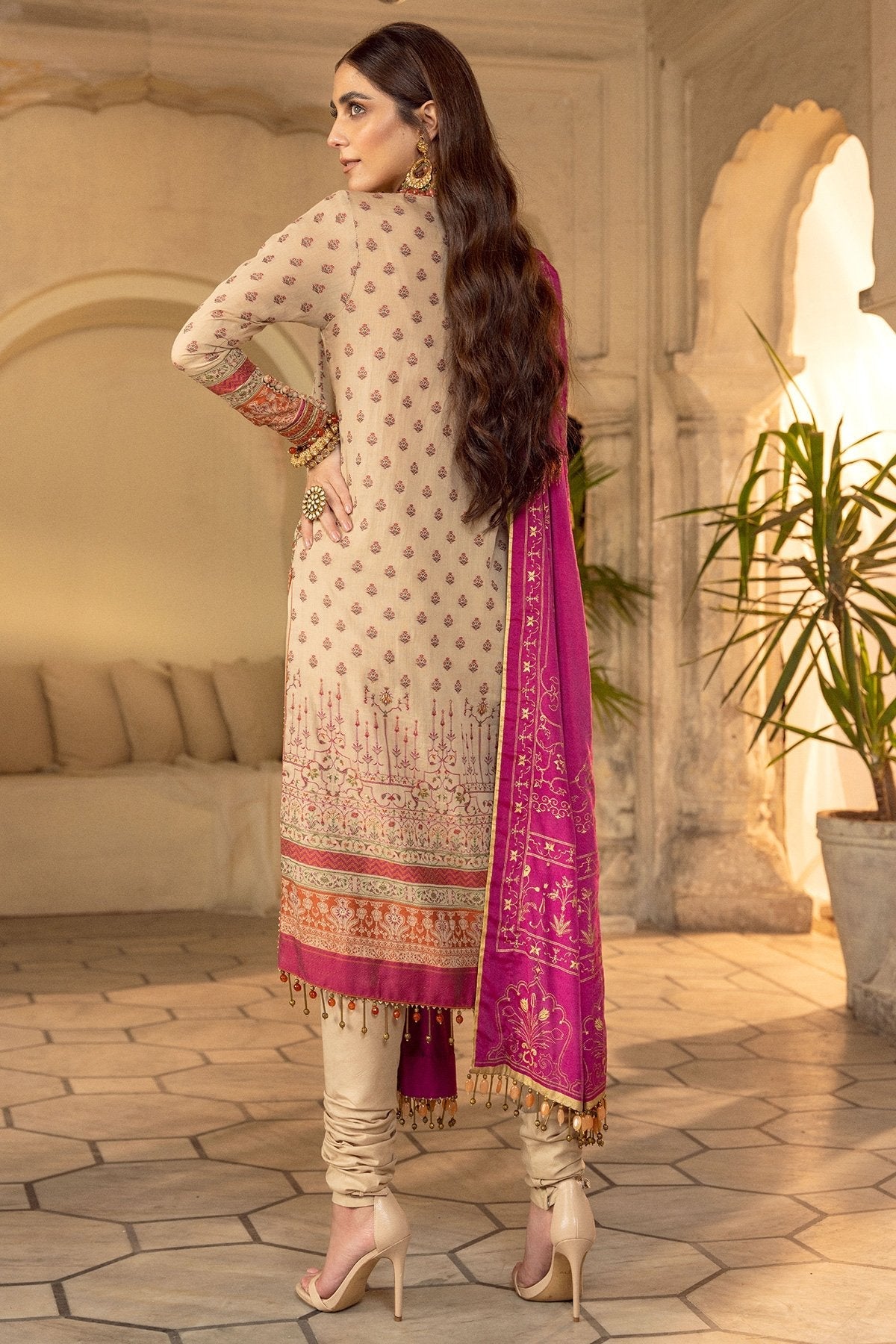 Alkaram - 3 Pc Embroidered Jacquard Suit With Cotton Silk Dupatta