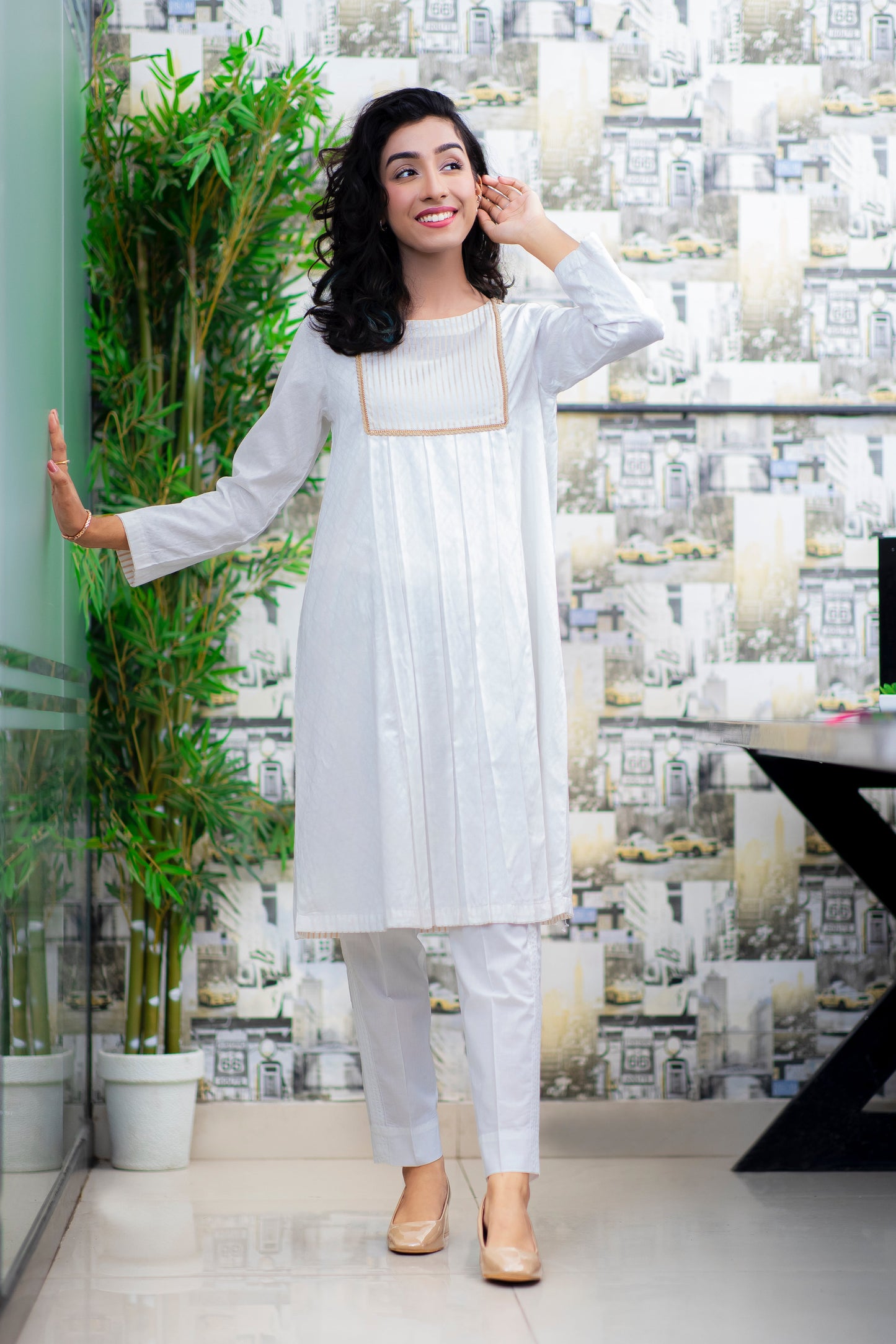 Eraj Hussain - Sunday Busy Weekends - White - Stitched