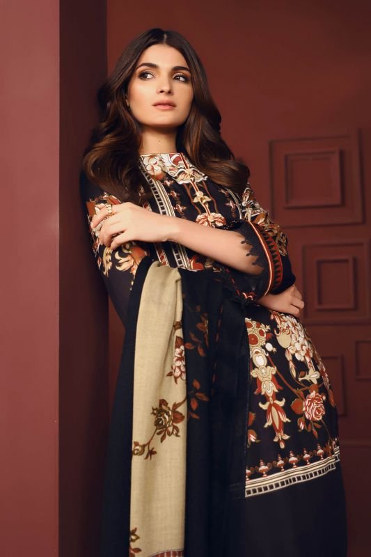 Three Piece Printed Twill Viscose Suit With Printed Shawl