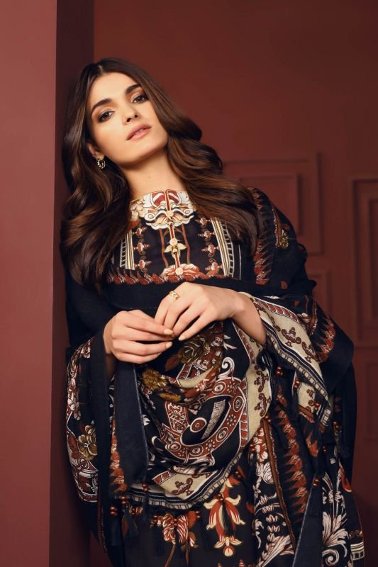 Three Piece Printed Twill Viscose Suit With Printed Shawl