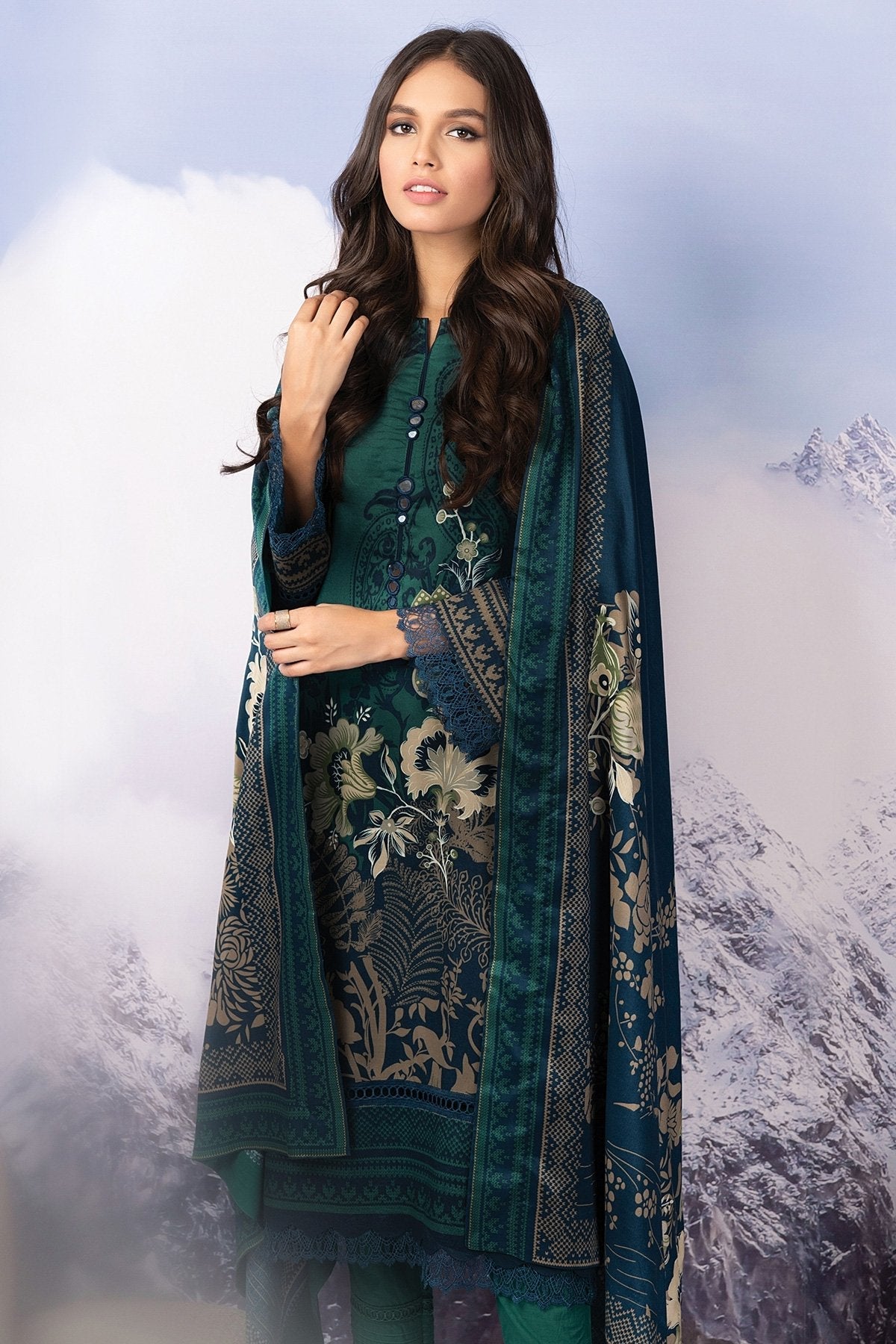 Alkaram - 3 Pc Printed Twill Viscose Suit With Twill Viscose Dupatta