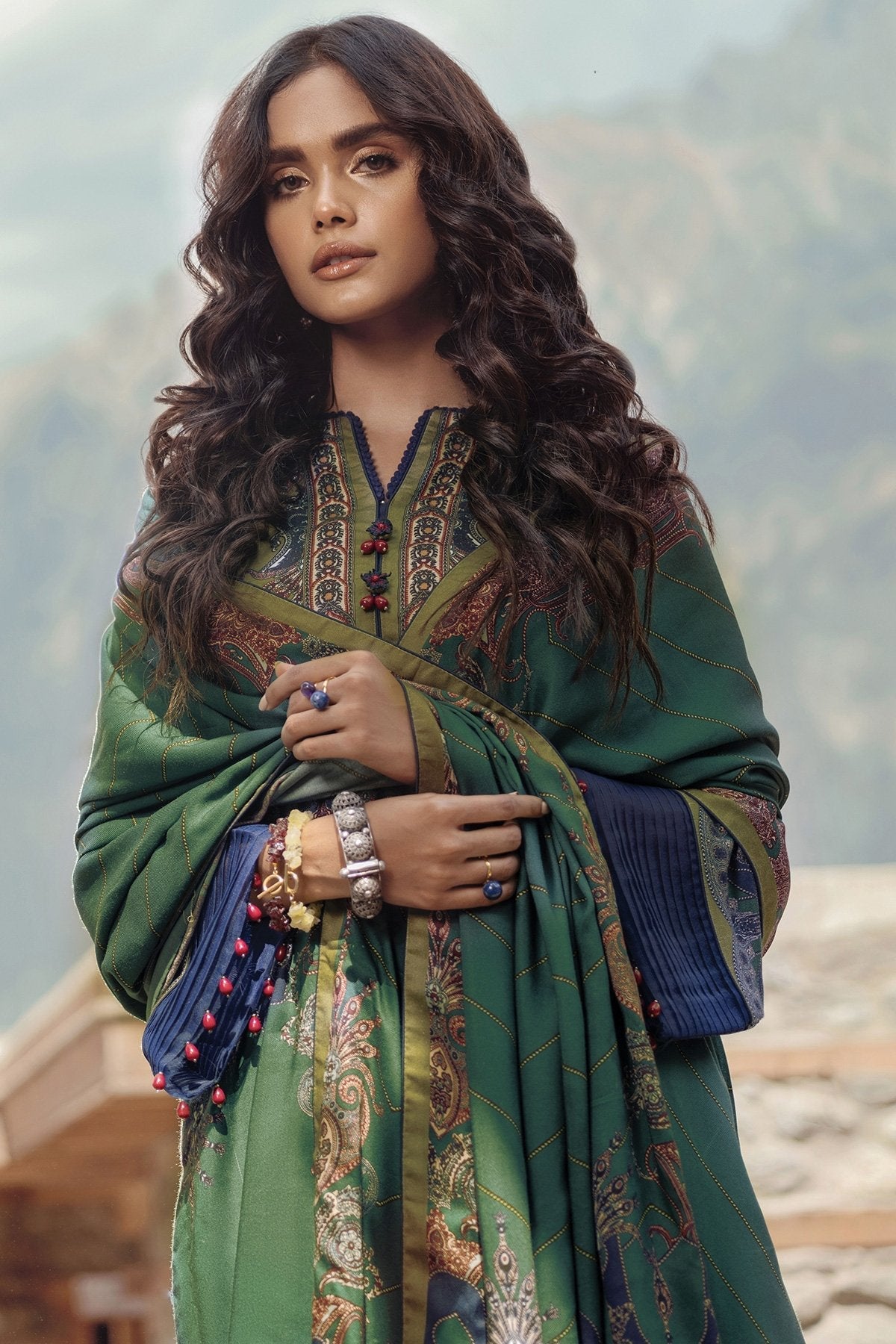 Alkaram - 3 Pc Printed Twill Viscose Suit With Twill Viscose Dupatta
