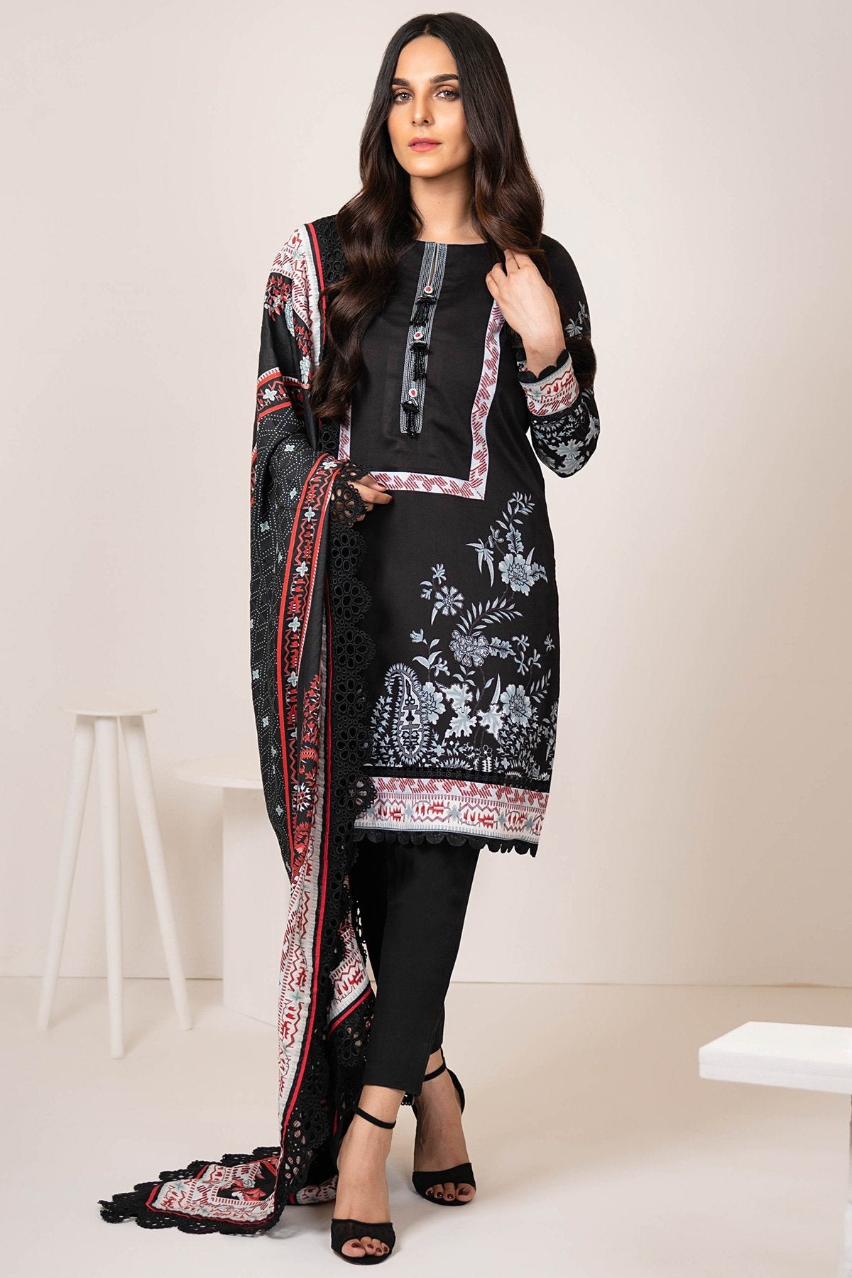 Alkaram - 3 Pc Printed Lawn Suit With Printed Dupatta