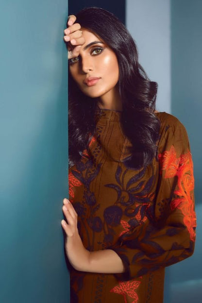 Three Piece Embroidered Khaddar Suit With Printed Khaddar Dupatta