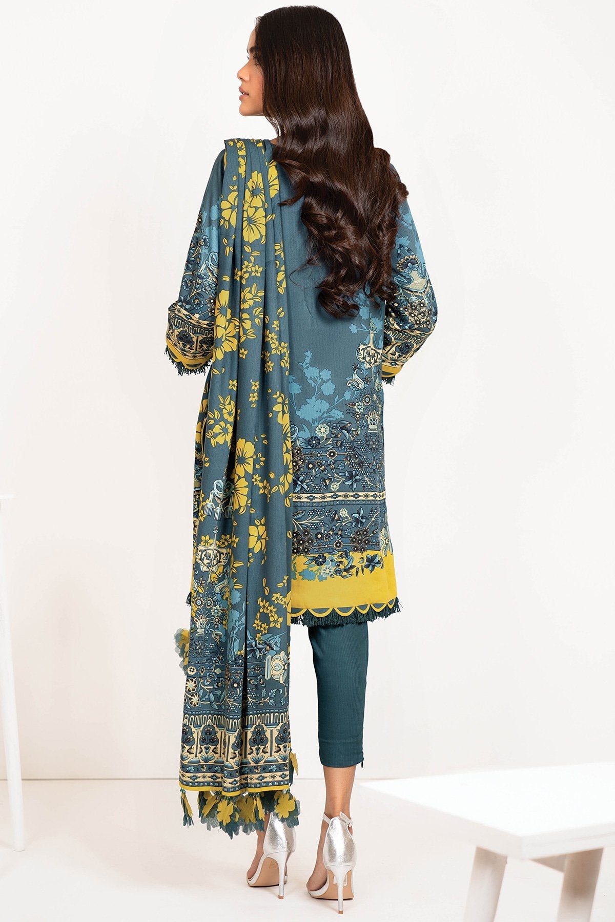 Alkaram - 3 Pc Printed Lawn Suit With Printed Dupatta