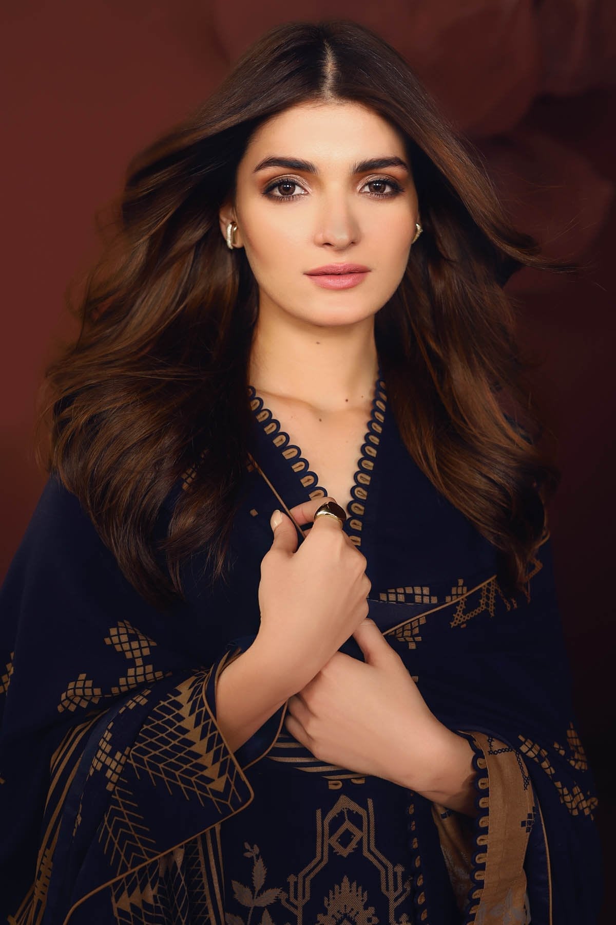 Alkaram - Three Piece Printed Plain Viscose Suit With Printed Plain Viscose Dupatta