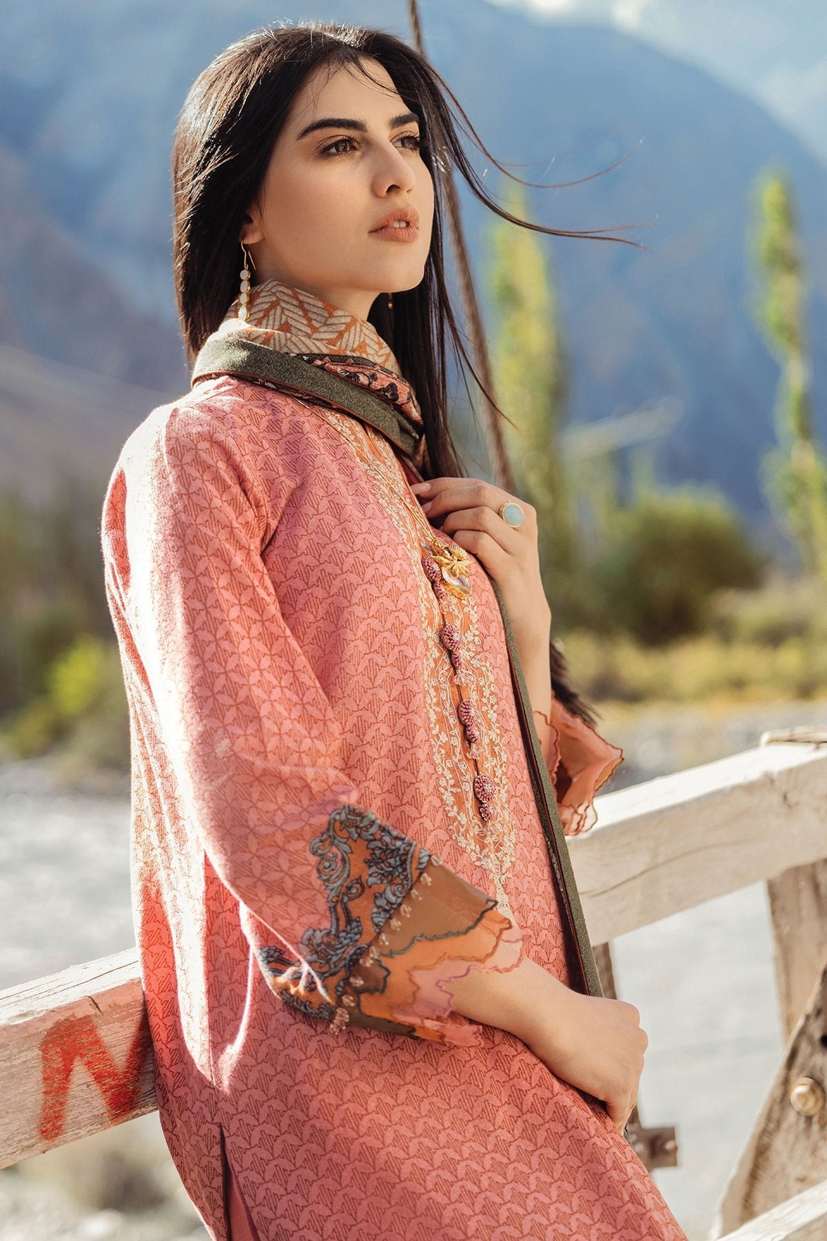 Alkaram - 3 Pc Embroidered Karandi Suit With Karandi Dupatta
