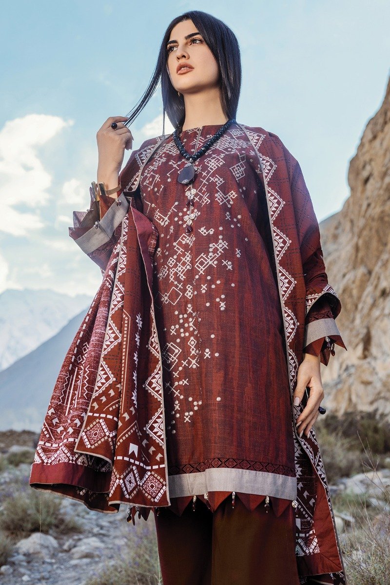 Alkaram - 3 Pc Embroidered Khaddar Suit With Khaddar Dupatta