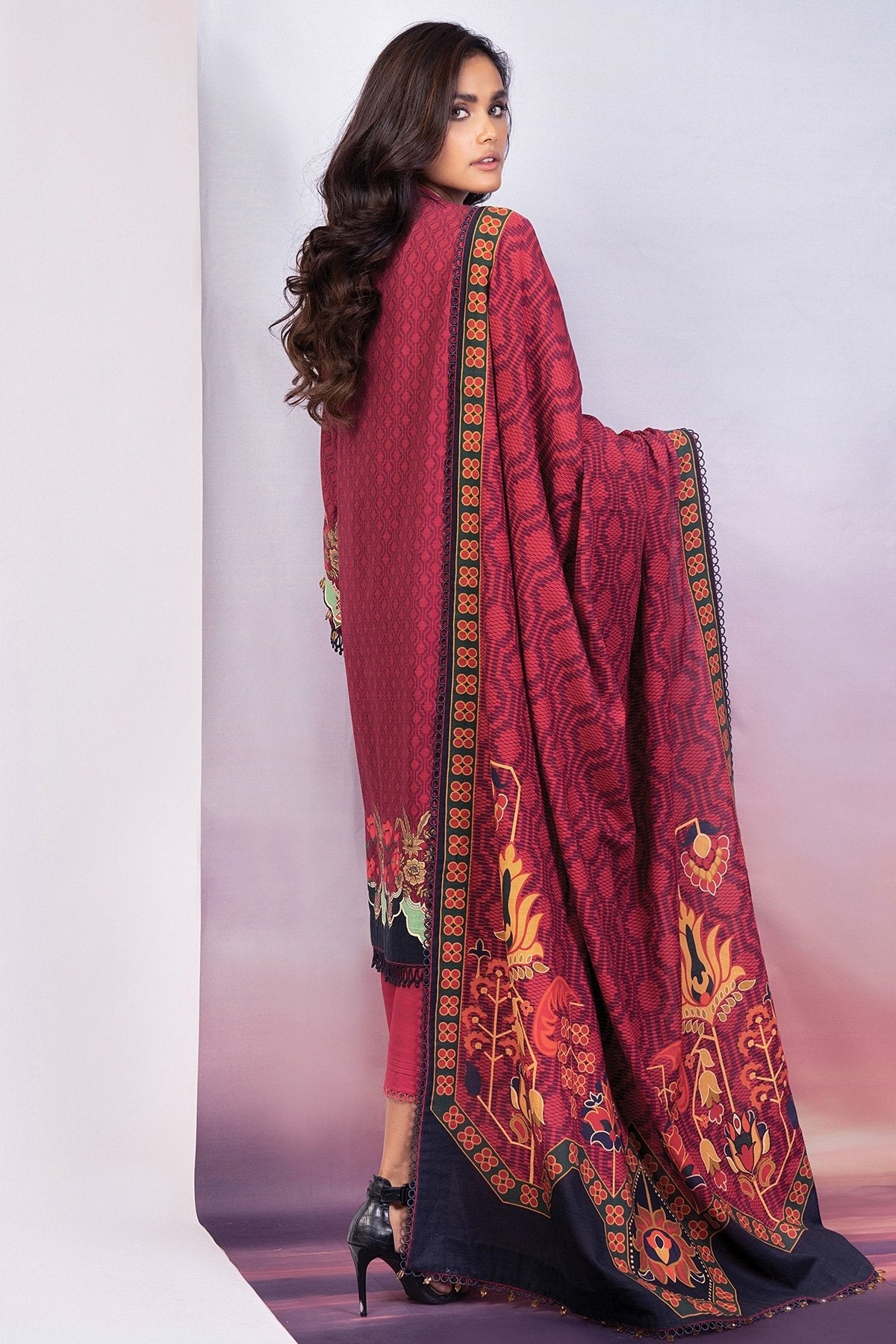 Alkaram - 3 Pc Embroidered Khaddar Suit With Khaddar Dupatta