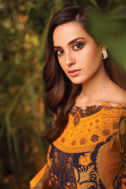 Alkaram - Two Piece Embroidered Khaddar Suit With Dyed Khaddar Trousers