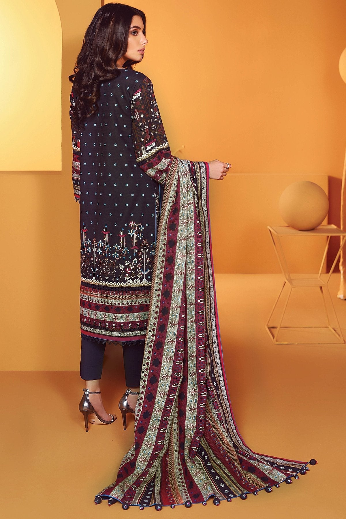 Alkaram - 3 Pc Printed Lawn Suit With Printed Dupatta