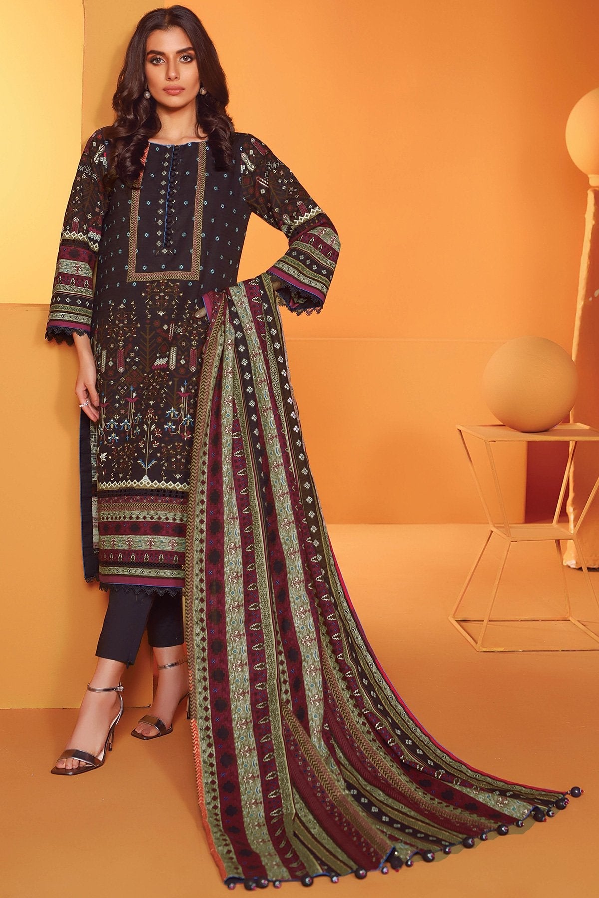 Alkaram - 3 Pc Printed Lawn Suit With Printed Dupatta