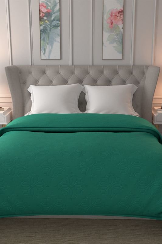 Dyed Cotton Jacquard Matelass Bedspread