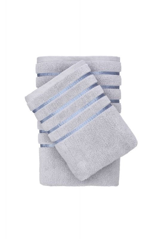 Alkaram - Plain Bath Towel