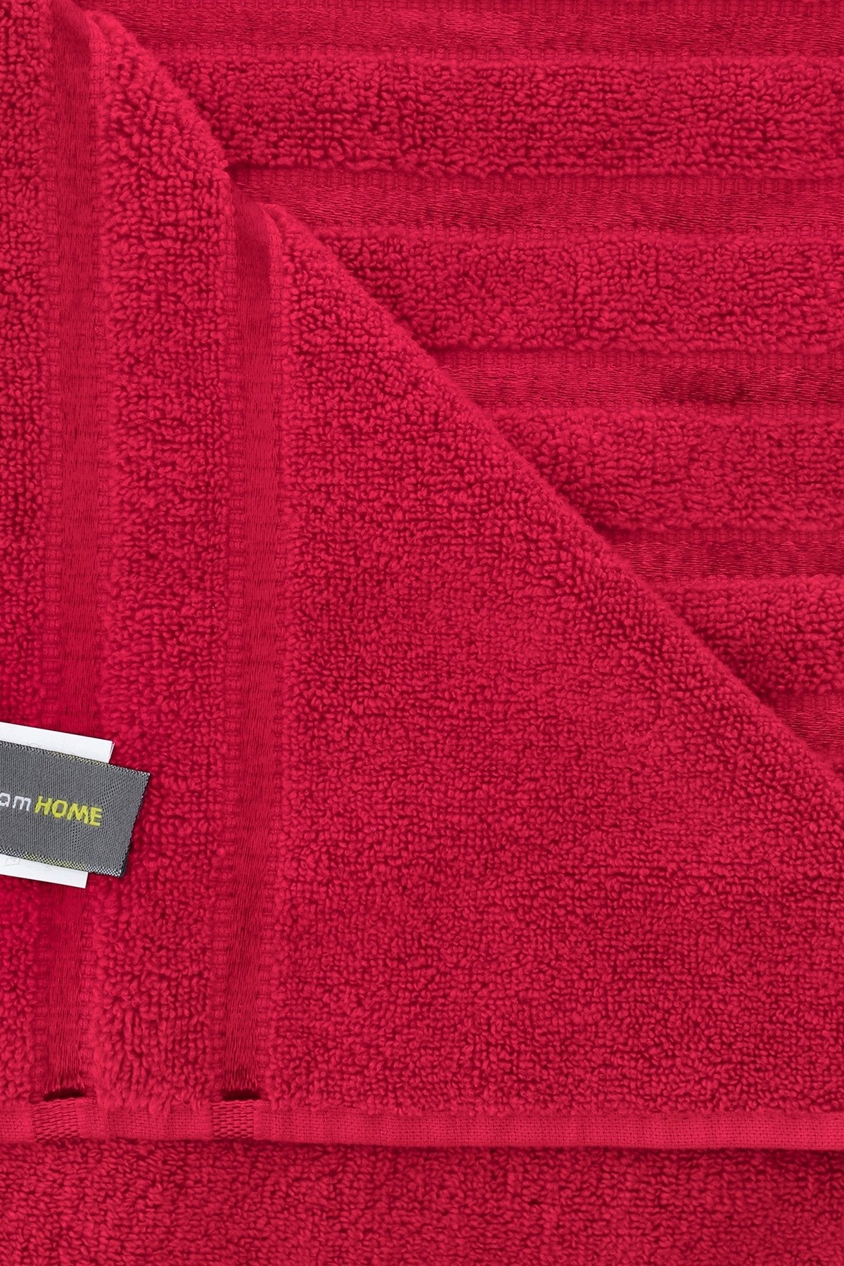 Alkaram - Plain Bath Towel