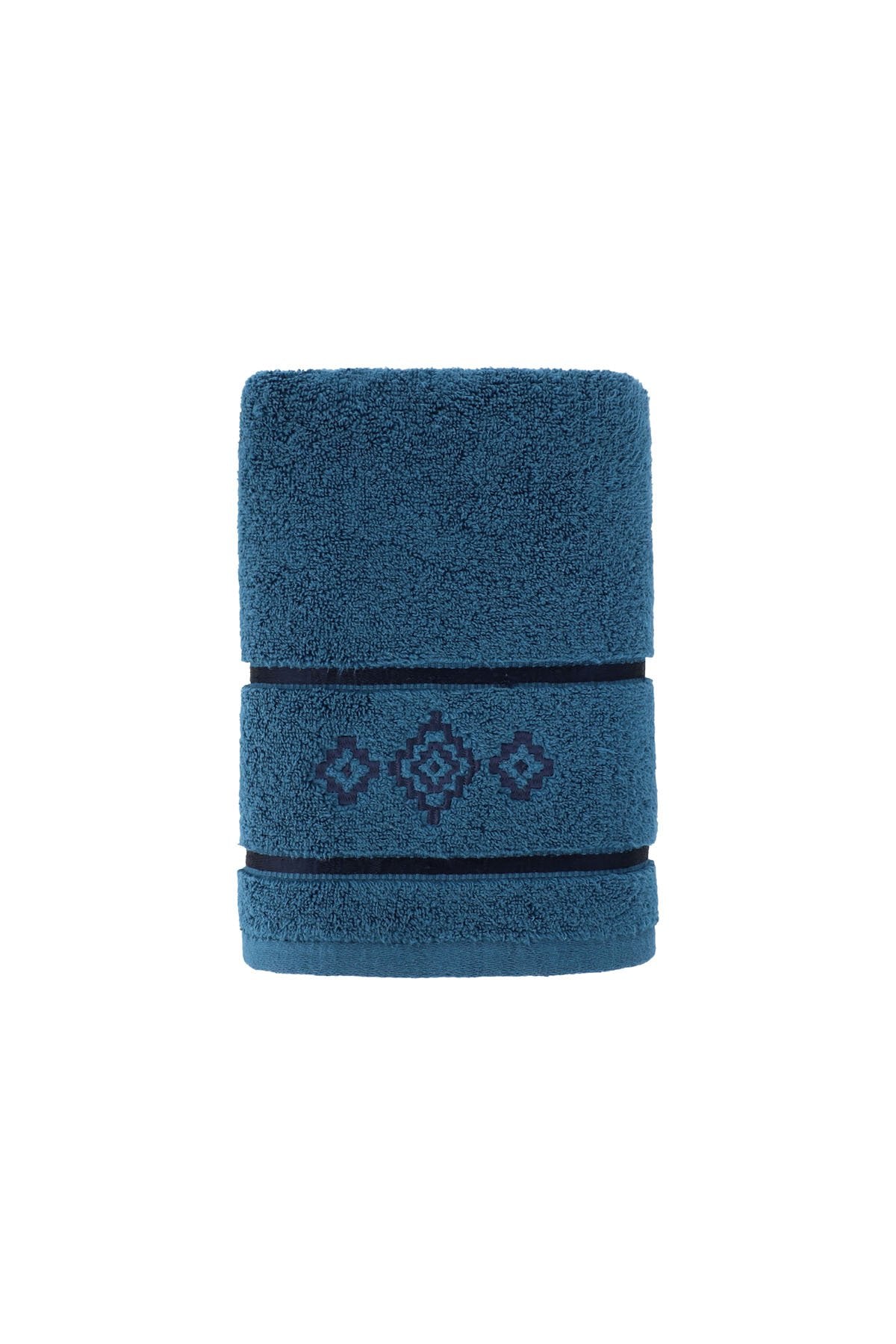 Alkaram - 3 Pc Embroidered Towel Set