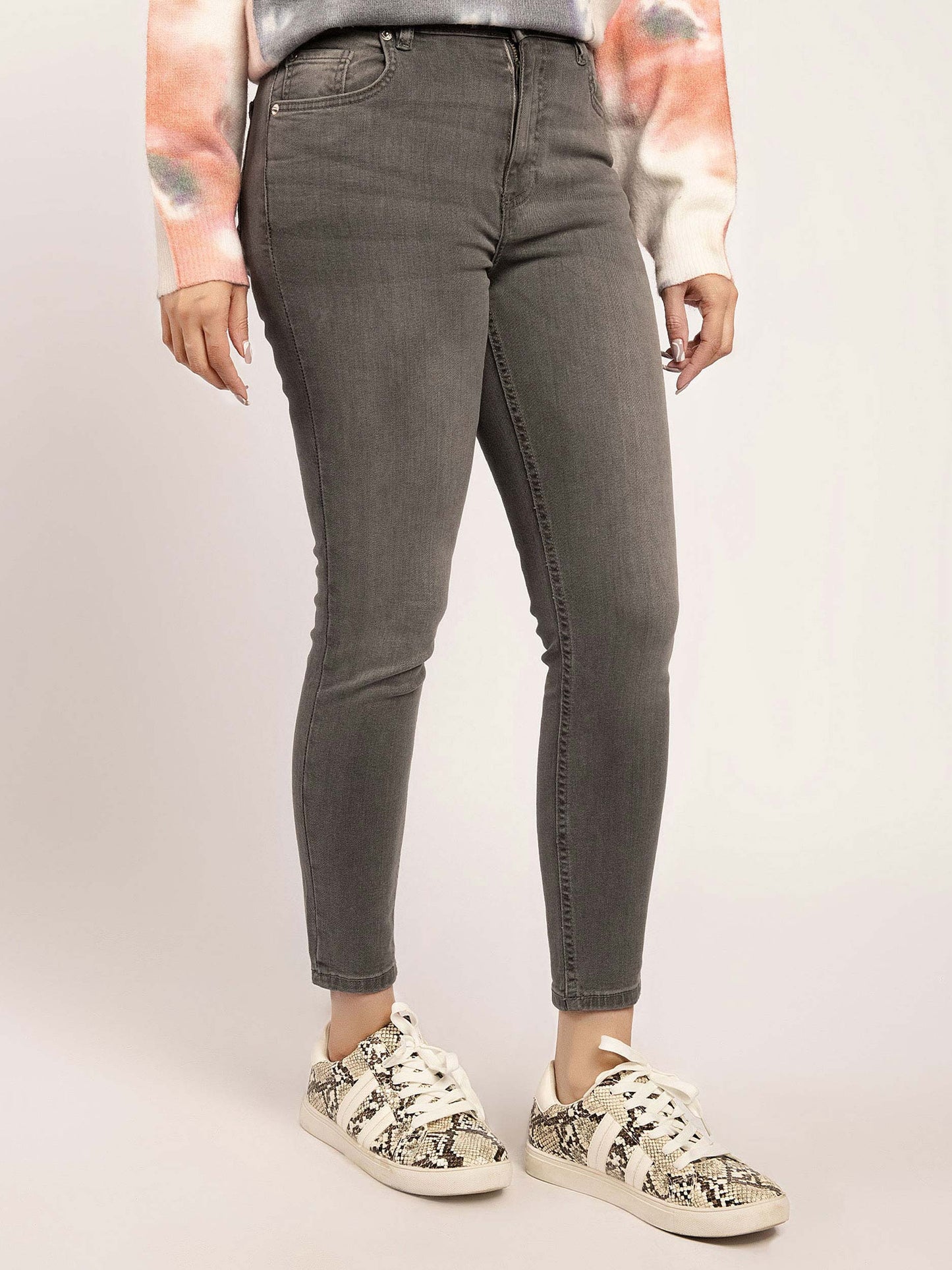 Limelight - Basic Skinny Jeans