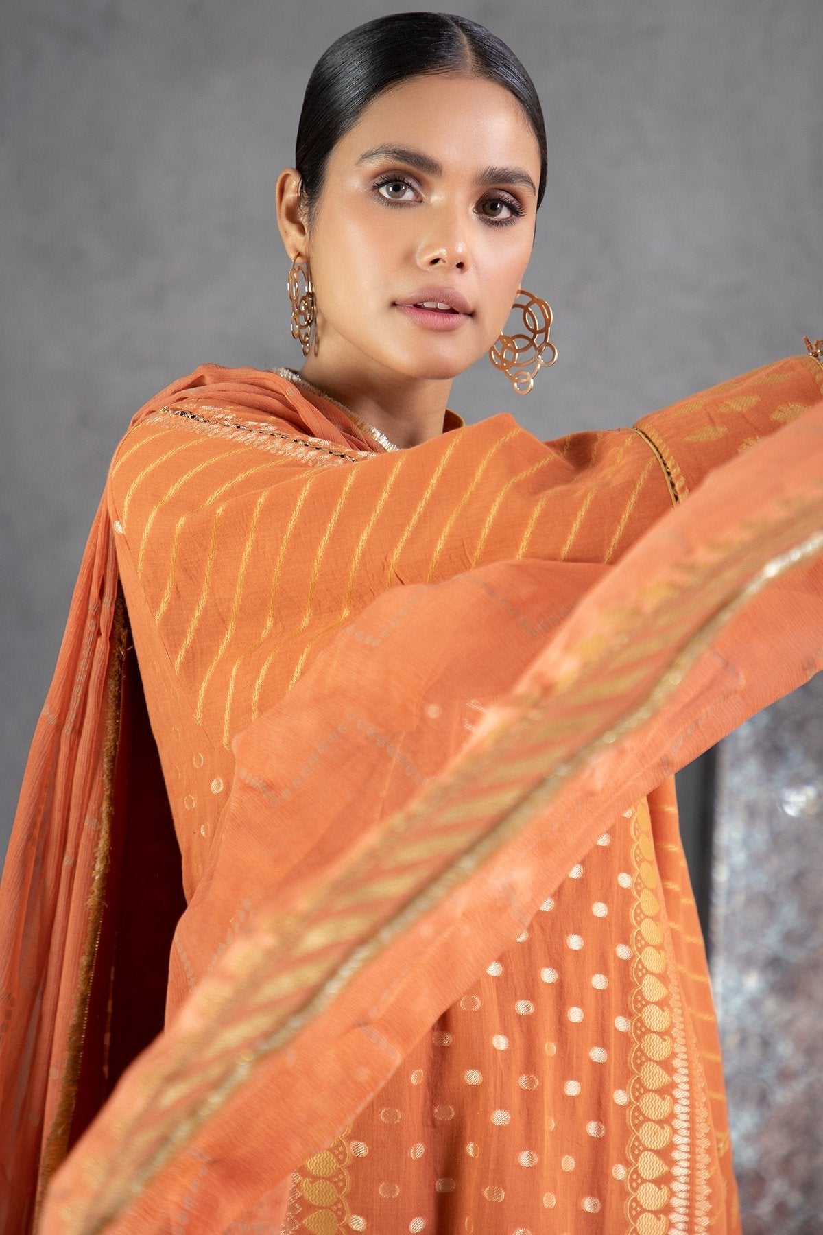 Alkaram - 3 Pc Woven Jacquard Suit With Chiffon Dupatta