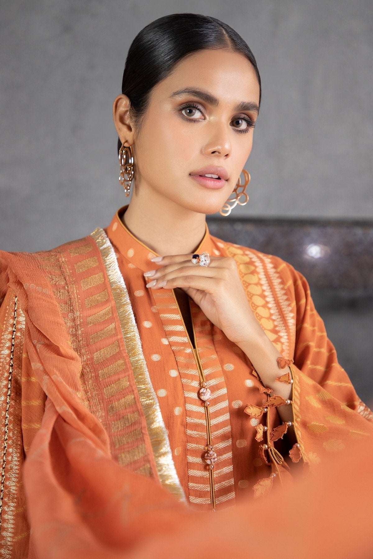 Alkaram - 3 Pc Woven Jacquard Suit With Chiffon Dupatta