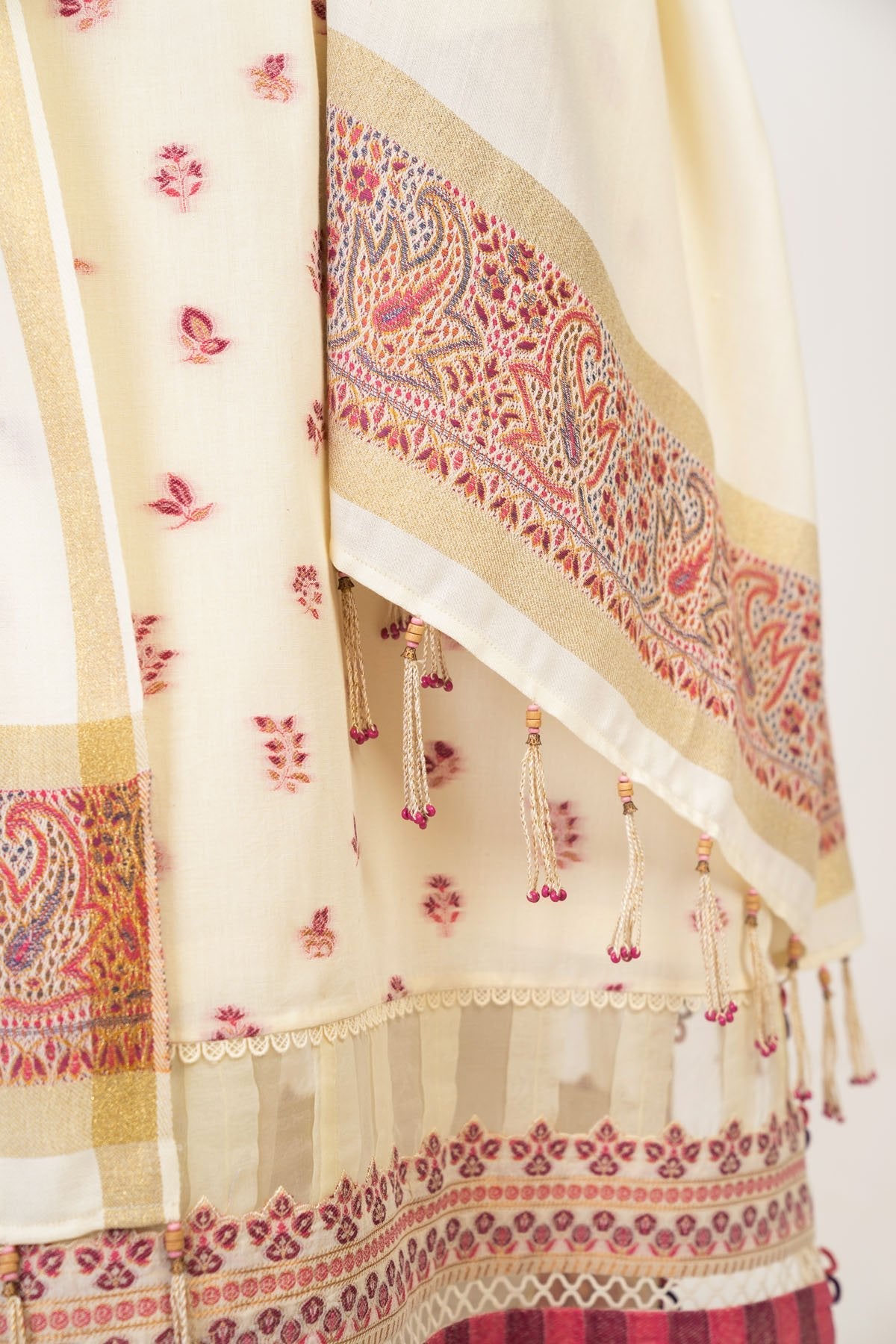 3 Pc Jacquard Suit With Shawl