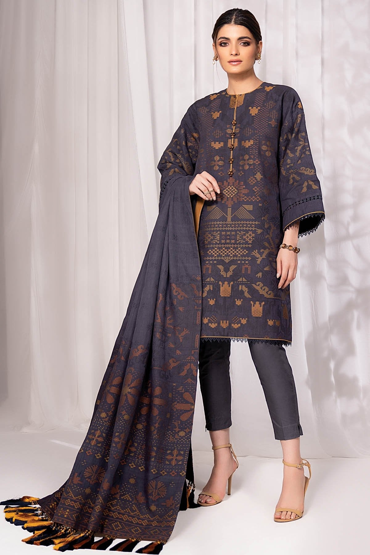 Alkaram - Three Piece Jacquard Suit with Jacquard Dupatta