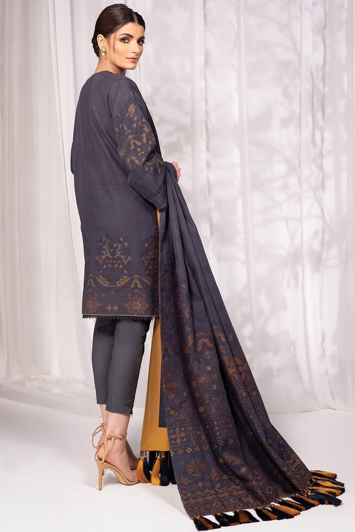 Alkaram - Three Piece Jacquard Suit with Jacquard Dupatta