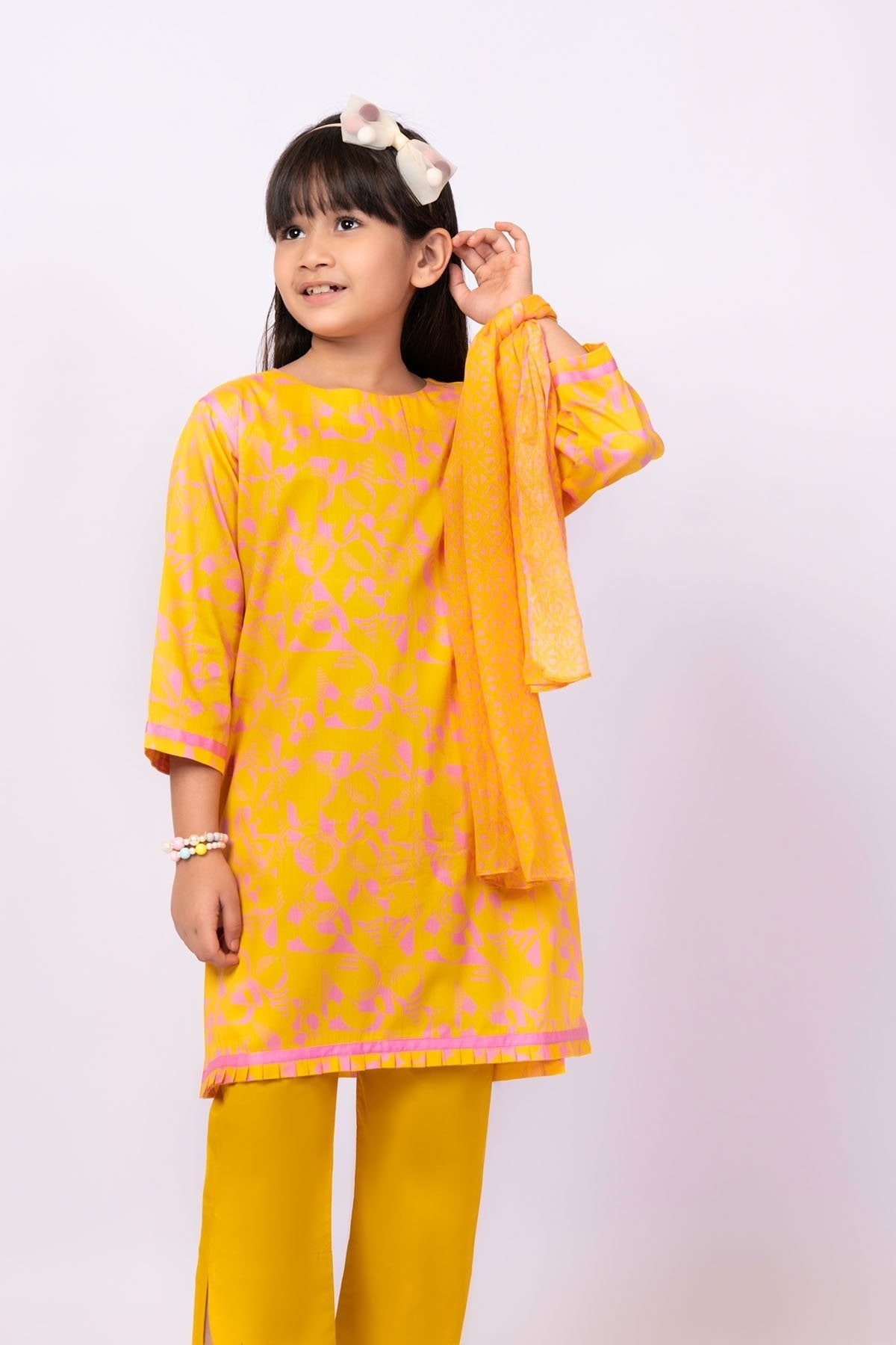 Alkaram - 3 Pc Printed Satin Outfit
