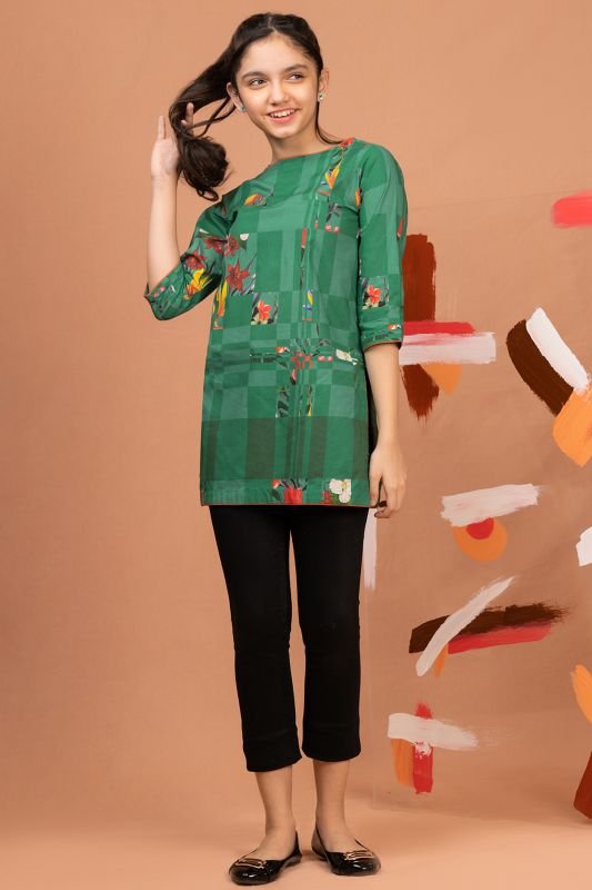 Cambric Kurti