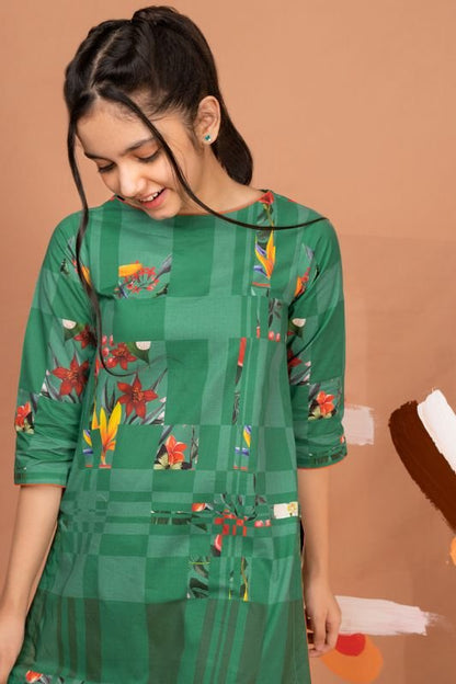 Cambric Kurti