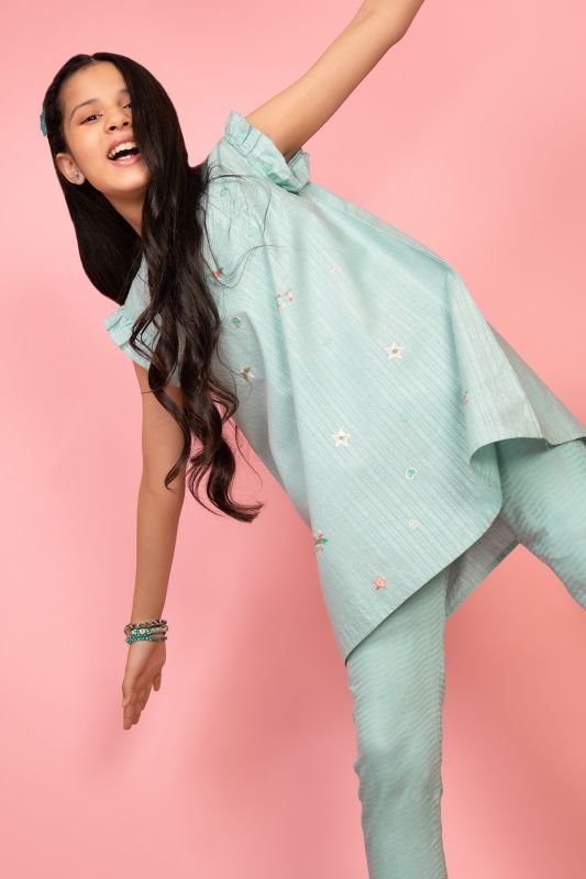 2 Pc Embroidered Jacquard Suit