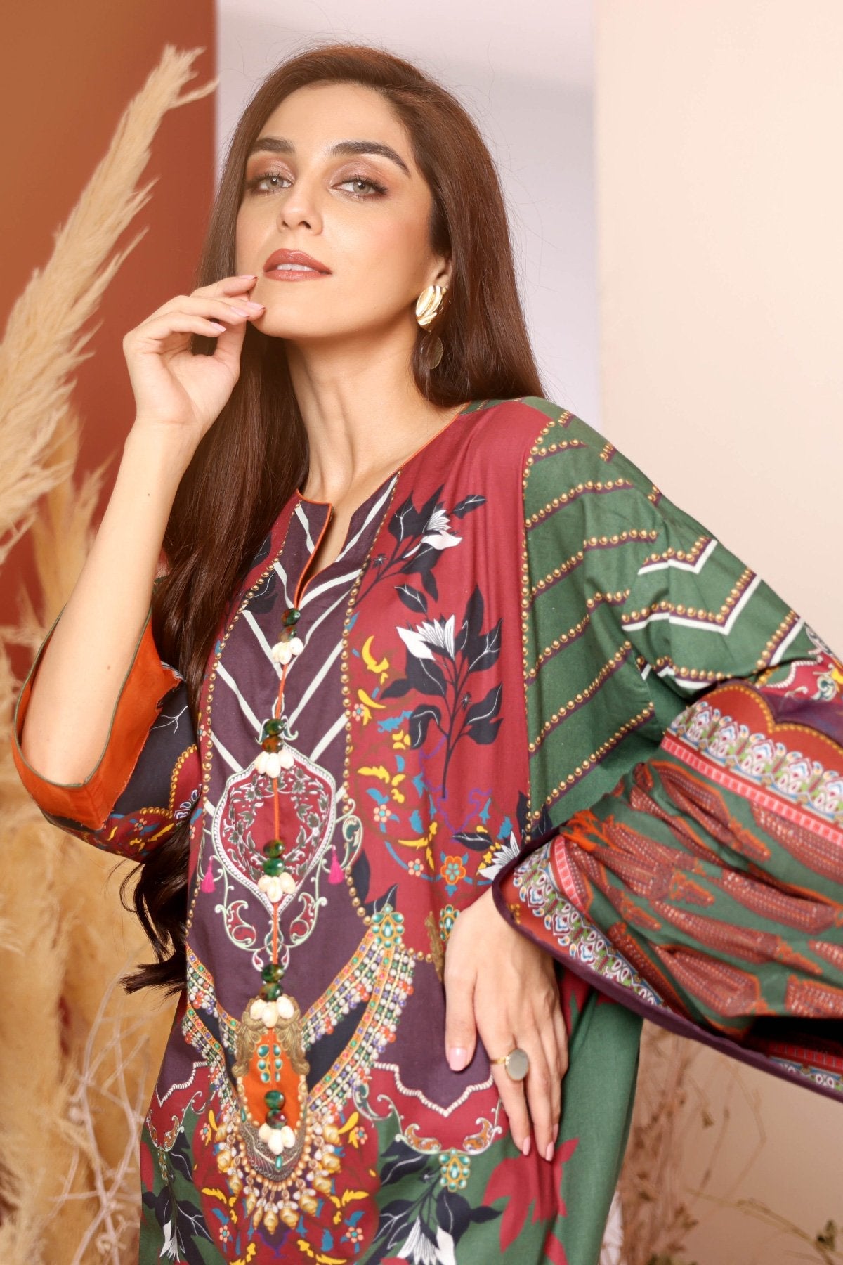 Alkaram - 3 Pc Printed Cambric Suit With Lawn Dupatta