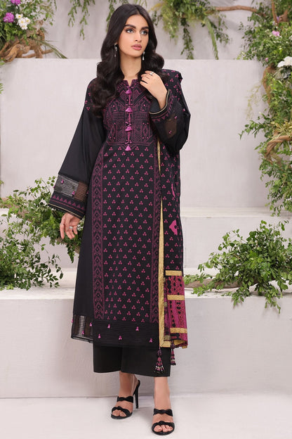 3 Pc Printed Cambric Suit With Lawn Dupatta