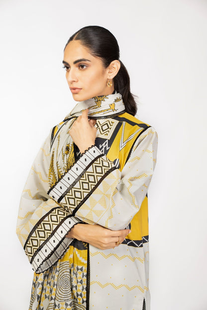 3 Pc Printed Cambric Suit With Doria Dupatta