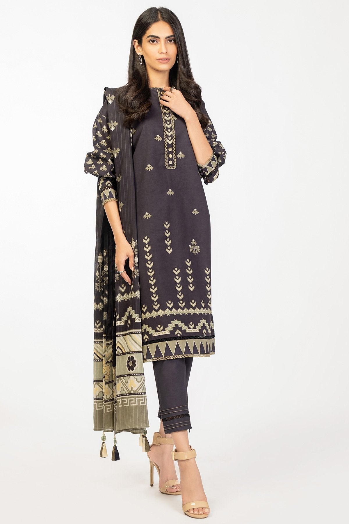 3 Pc Printed Cambric Suit With Broshia Dupatta