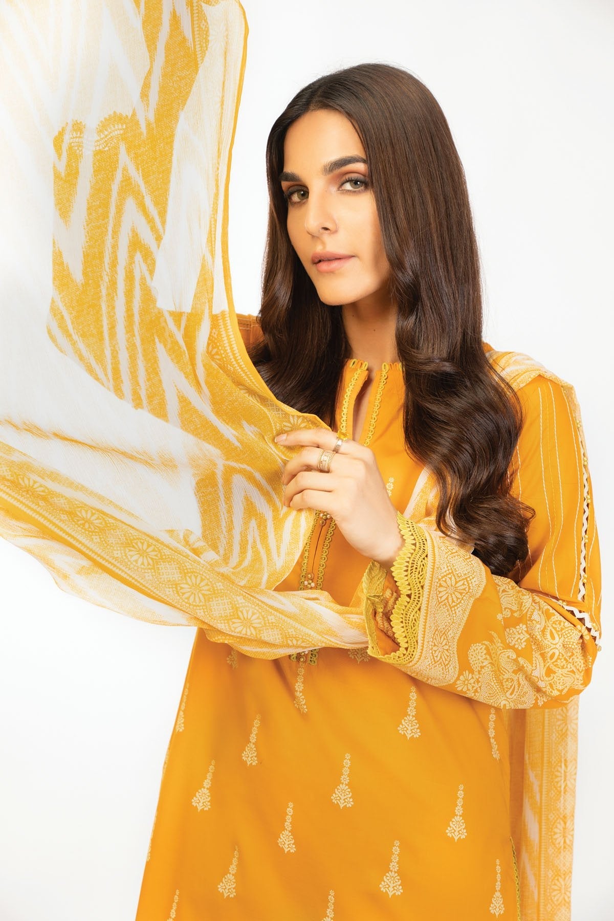 3 Pc Printed Cambric Suit With Chiffon Dupatta