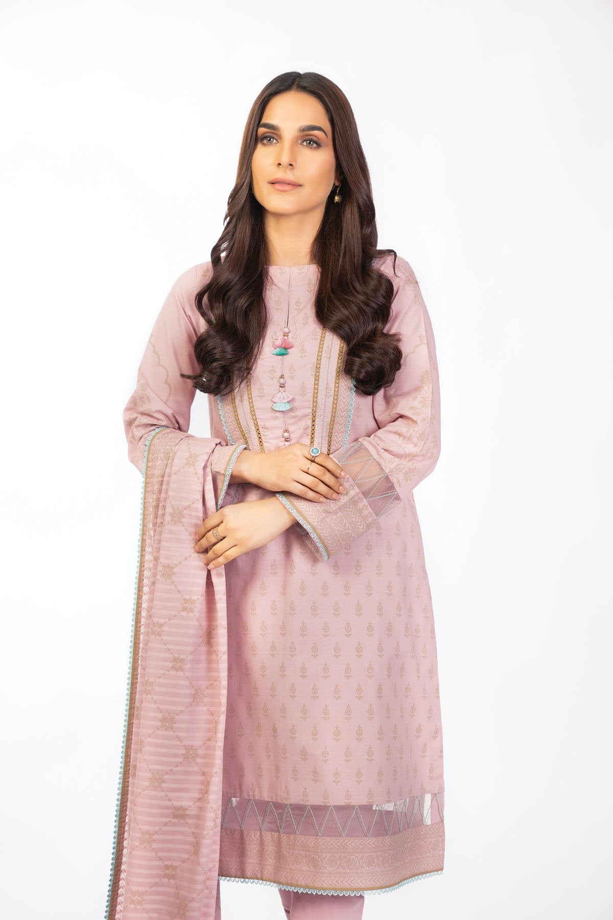 3 Pc Printed Cambric Suit With Doria Dupatta
