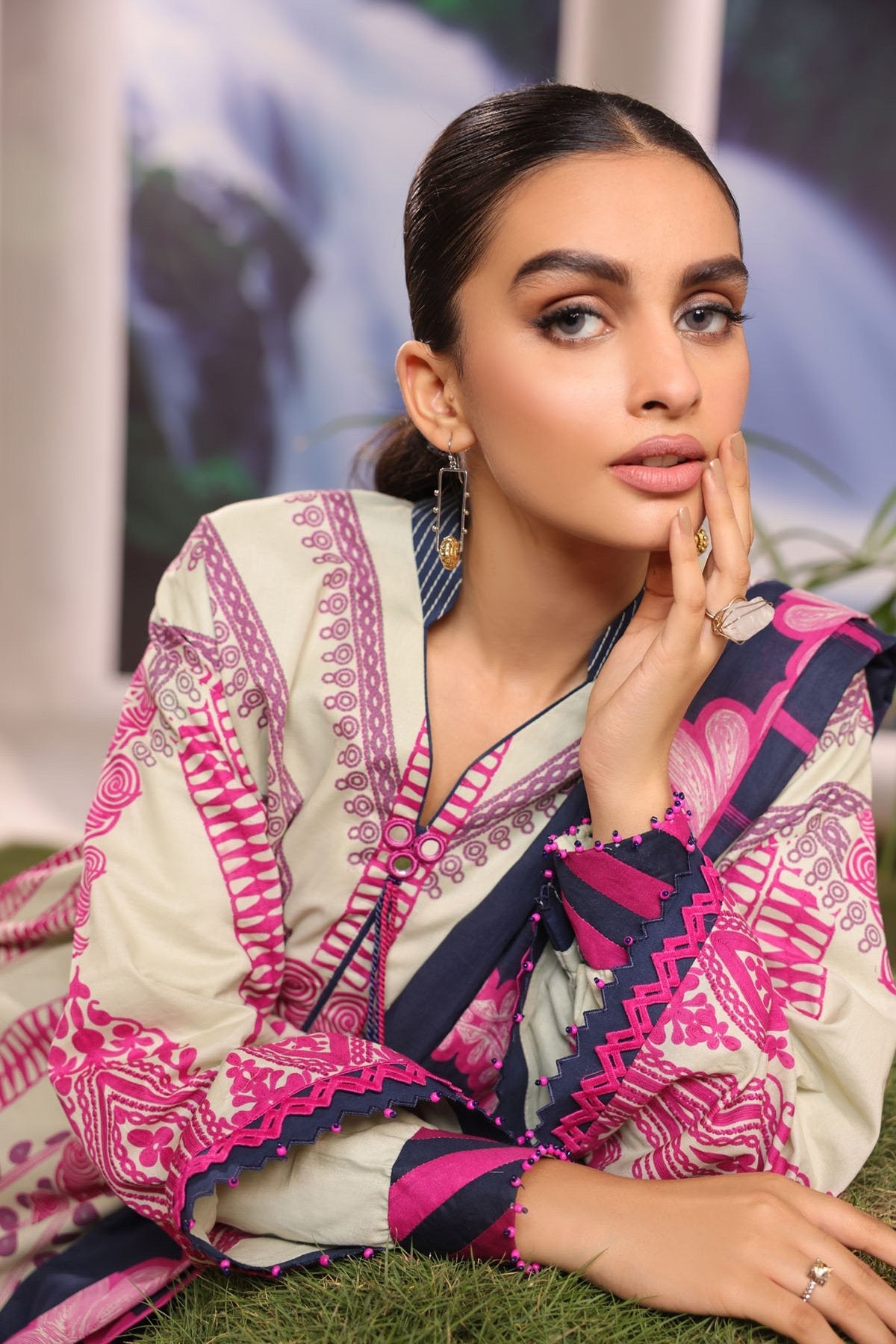 2 Pc Printed Cambric Suit With Lawn Dupatta