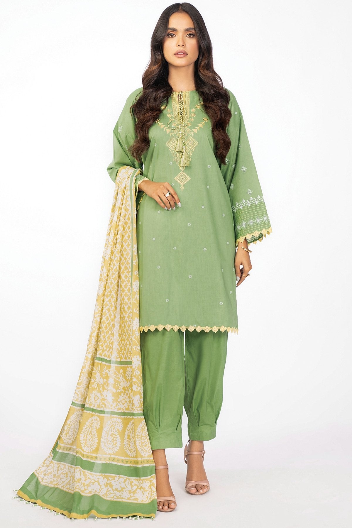 3 Pc Embroidered Cambric Suit With Lawn Dupatta