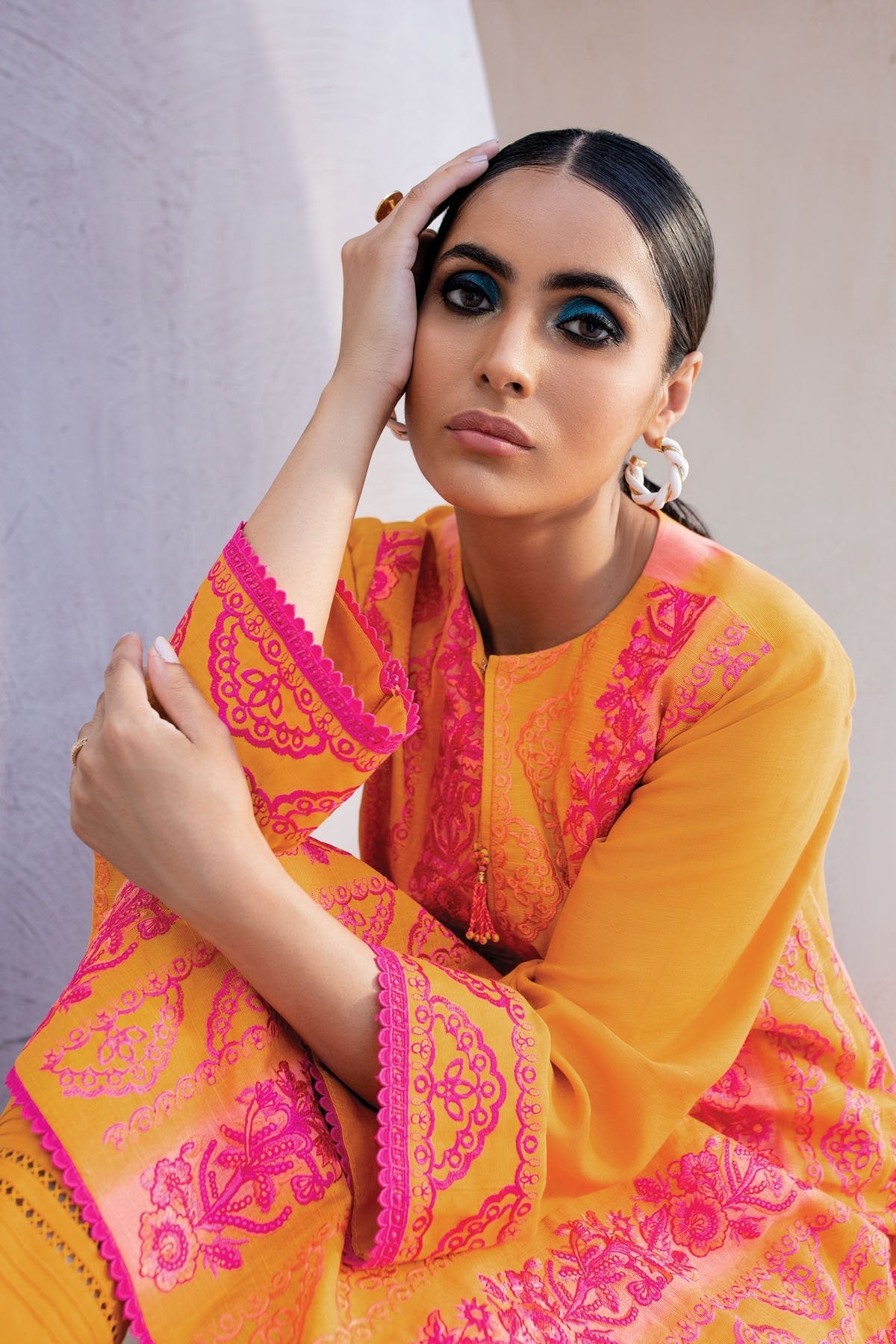 2 Pc Embroidered Khaddar Suit With Khaddar Trouser