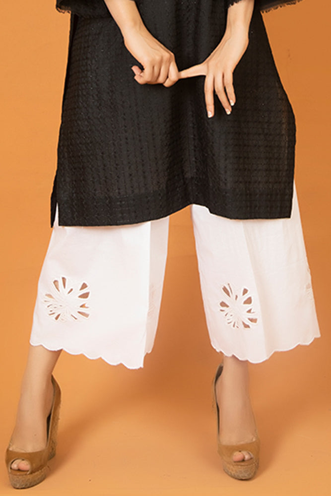 AK EE2 - W 21 - Culotte Pant