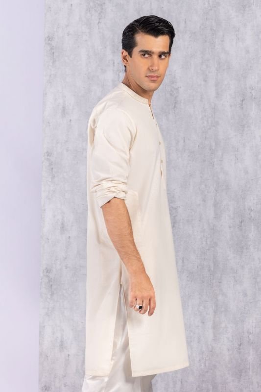 Dyed Embroidered Karandi Kurta