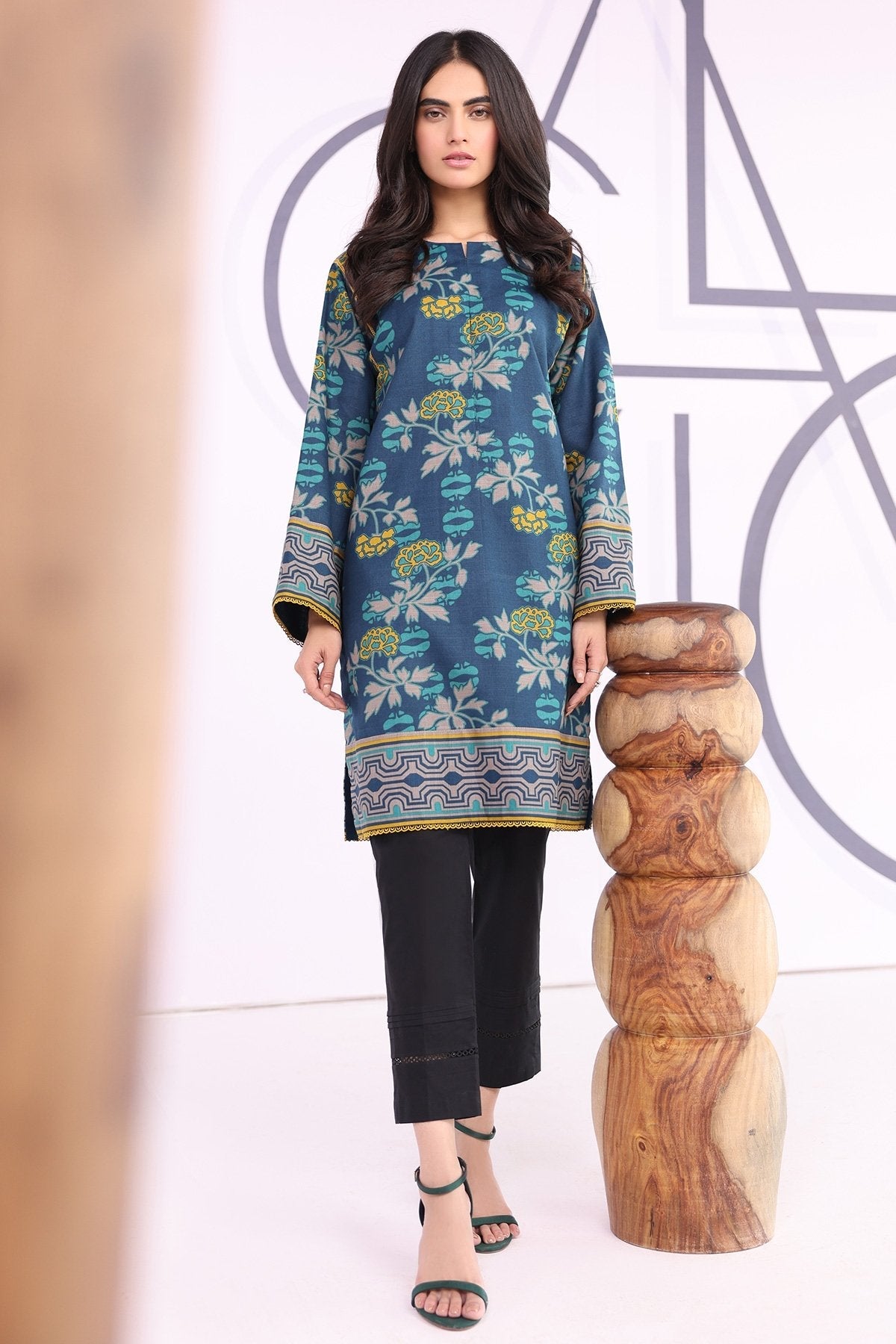 Printed Khaddar Kurti