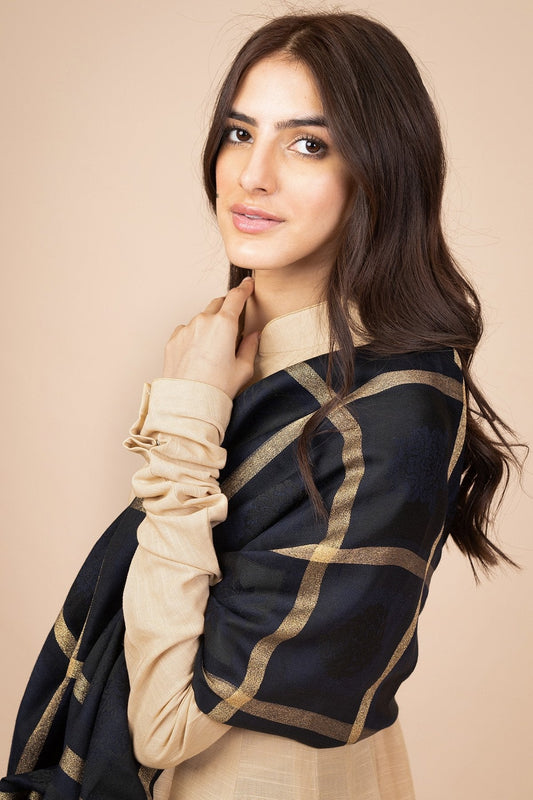 Alkaram - Woven Acrylic Shawl