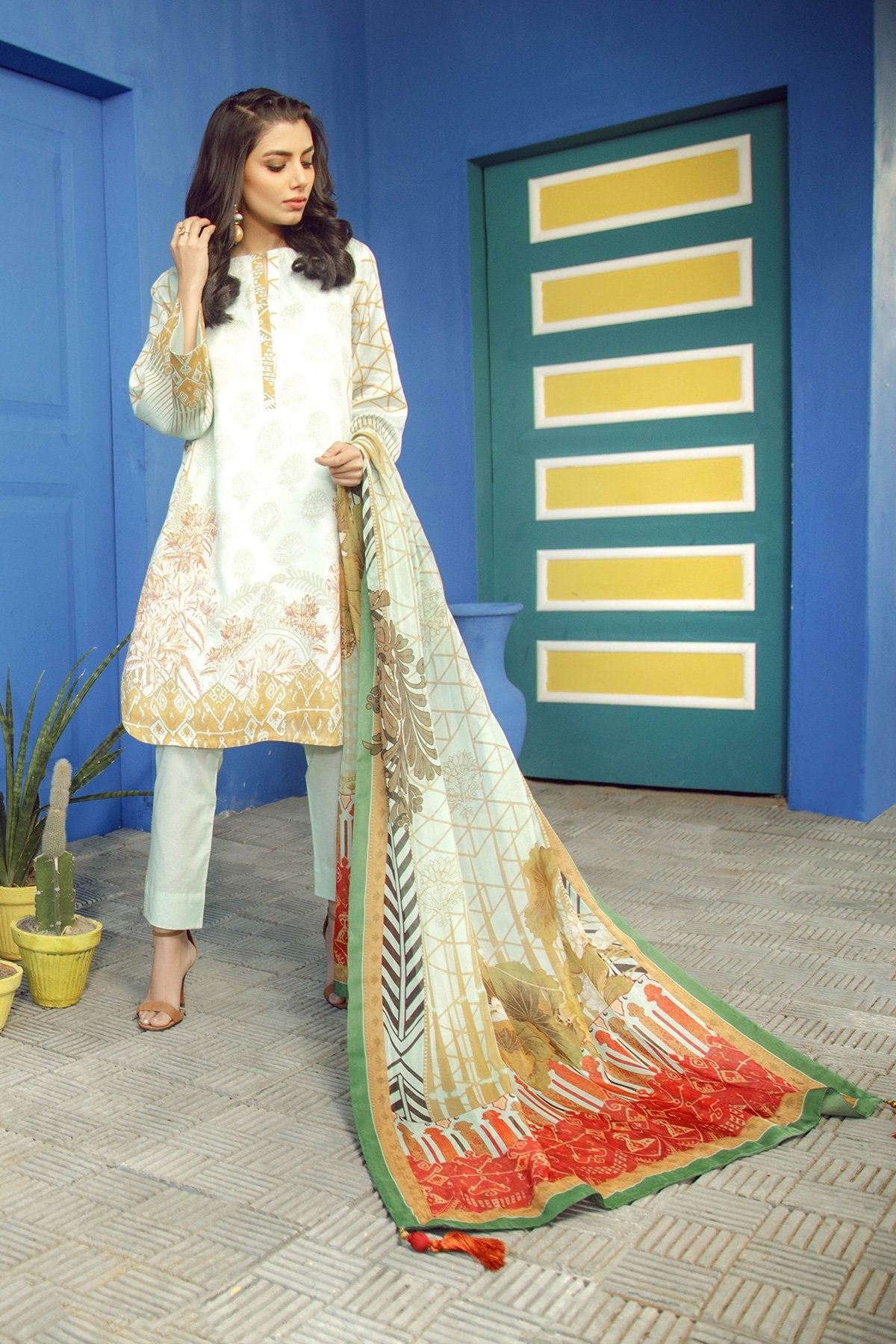 Alkaram - 3 Piece Printed Suit With Printed Silk Dupatta