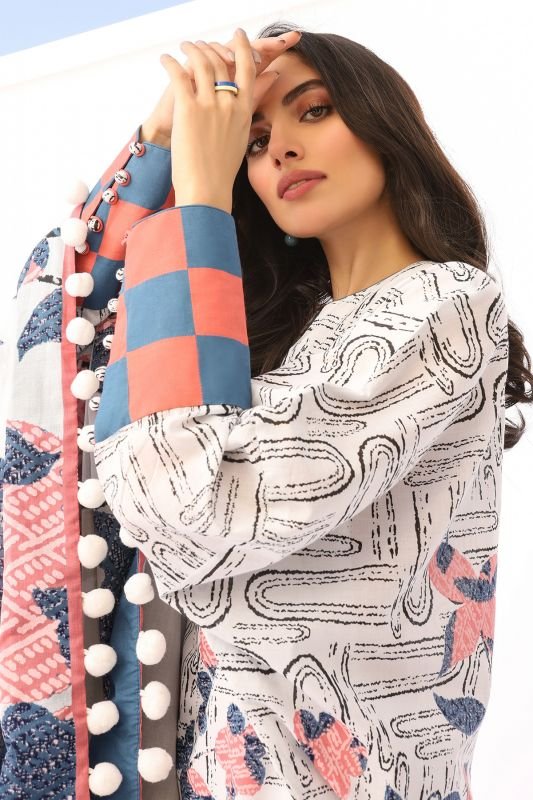 Alkaram - 3 Pc Printed Lawn Suit With Lawn Dupatta