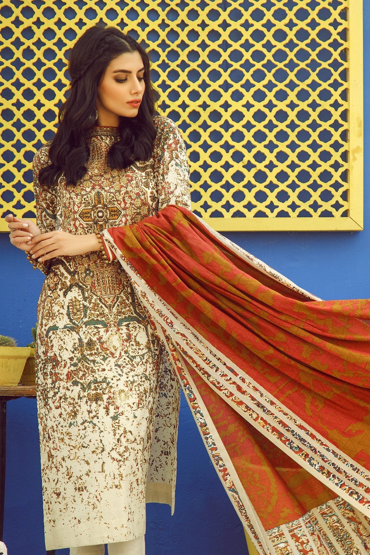 Alkaram - 3 Piece Printed Lawn Suit With Jacquard Net Dupatta