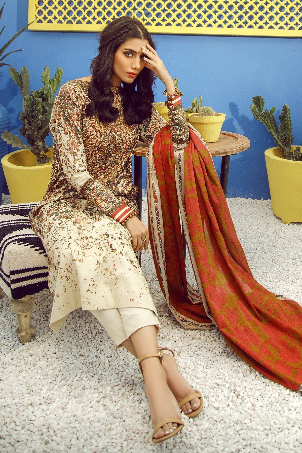 Alkaram - 3 Piece Printed Lawn Suit With Jacquard Net Dupatta