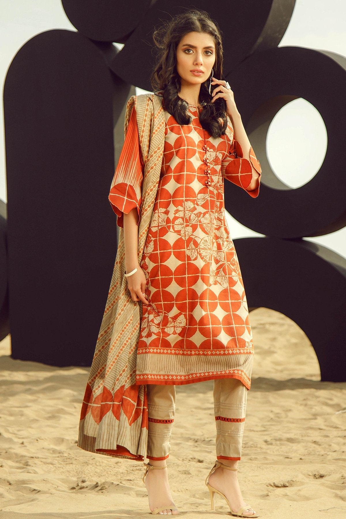 3 Piece Printed Suit With Jacquard Net Dupatta