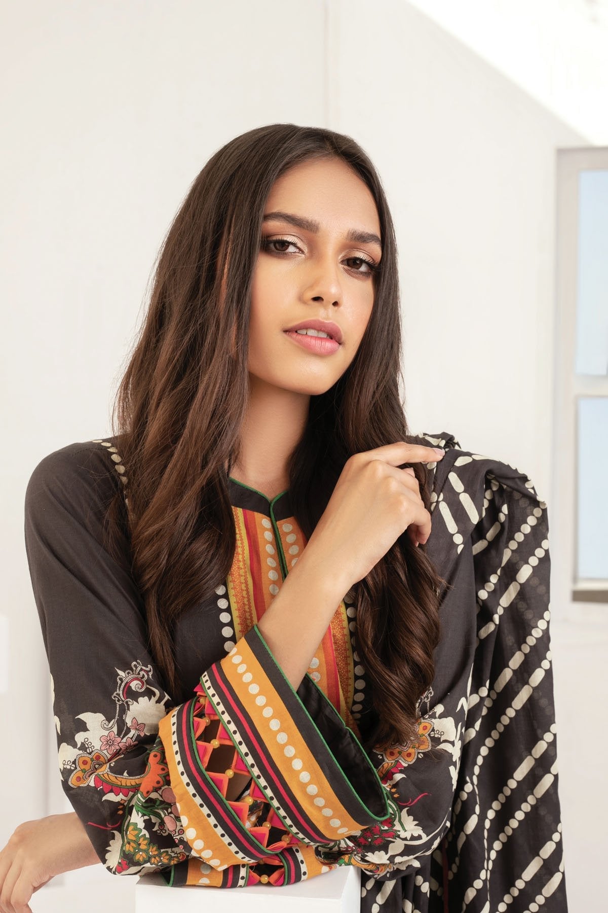 Alkaram - 3 Pc Printed Lawn Suit With Lawn Dupatta