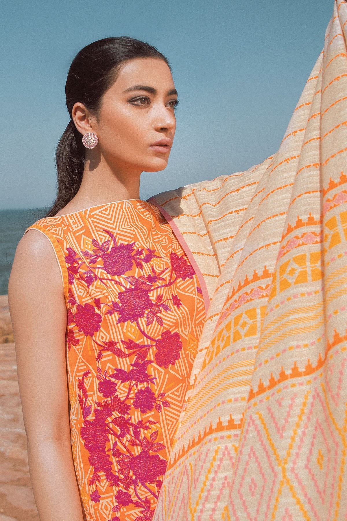 Alkaram - 3 Pc Embroidered Lawn Suit With Doria Dupatta